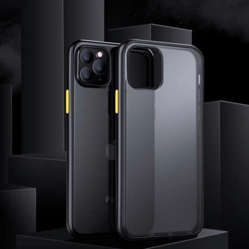 iPhone Case for  11/11pro/11pro max 透黑磨砂軟邊殻！送玻璃貼一張！