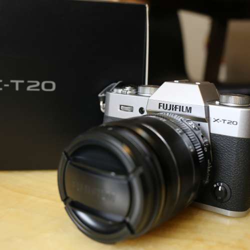 Fujifilm X-T20 連18-55mm lens