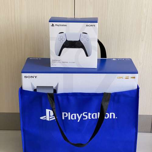 全新Sony PS5 光碟版 雙手制