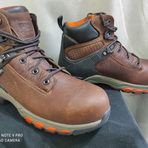 美國Timberland PRO 中筒油皮防水透汗氣安全靴(歐碼42)