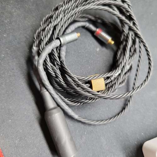 Brise Audio Asuha Rh2+ PE頭 2.5mm