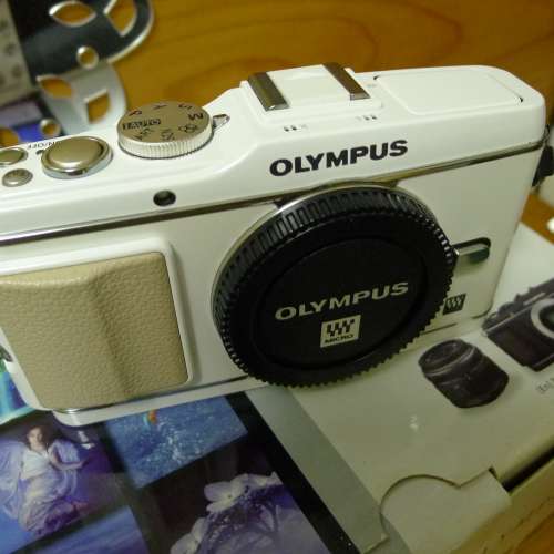 Olympus E-P3 (白色, white)，文青相機