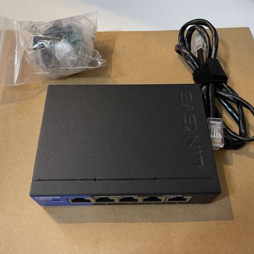 Linsys LGS105 5 -Port Switch