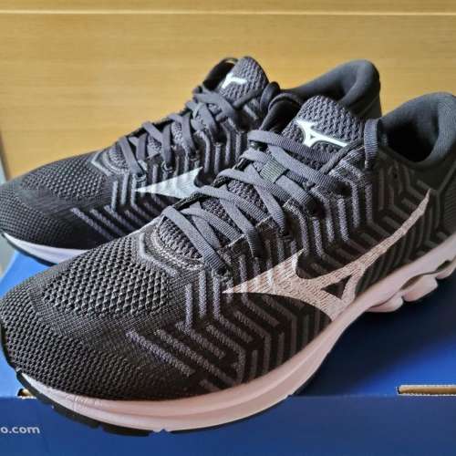 100% US11 new Mizuno Wave Rider Waveknit R1 running shoes 美津濃跑鞋