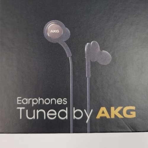 AKG  Tuned Headphone Box Set (AKG耳筒盒裝)