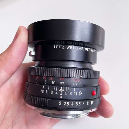 Leica R 50mm/F2 Summicron, Sony, Canon can use also.