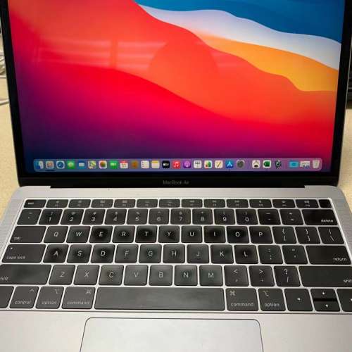 99%新 MacBook Air 2019 space grey i5 256gb