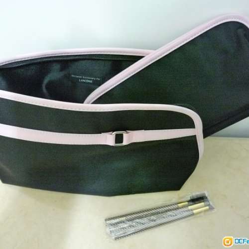 全新 Lancome 1大化妝袋 + 1小化妝袋 有 Estee Lauder 化妝掃 化妝刷 原裝正版 (美...