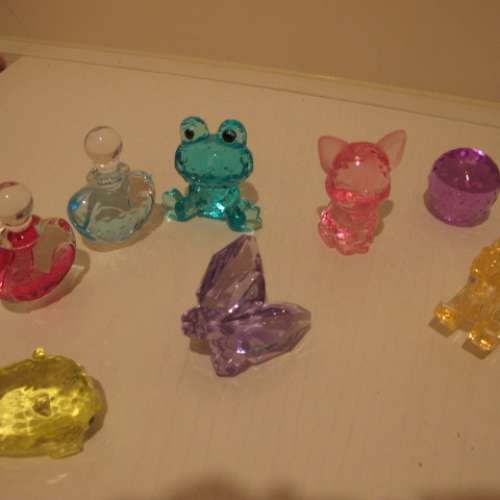 冒險樂園水晶 - 有不同款式數量及大小