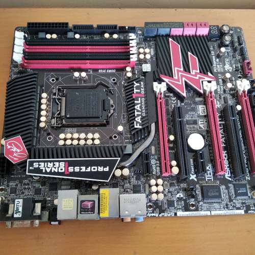 (支援PCIex4 NVMe)ASROCK Fatal1ty Z68 Professional Gen3底板(運作正常 已更新BIO...