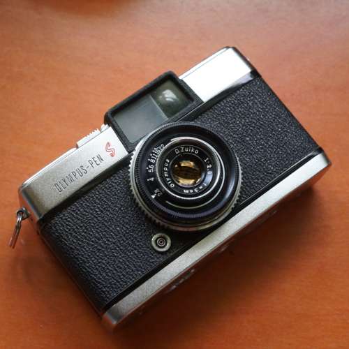 Olympus PEN S 半格菲林相機