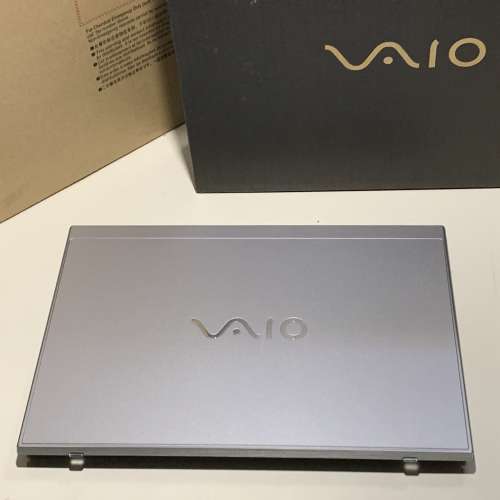 Vaio S11 i5 Gen 8 手提電腦銀色行貨有單有盒已換全新電池