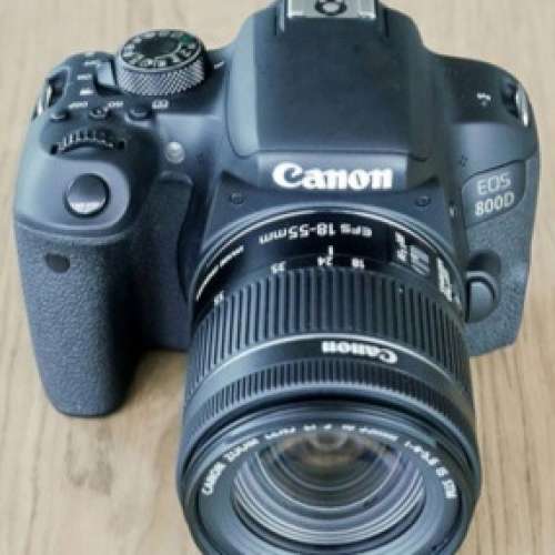 Canon 800D +18-55 STM
