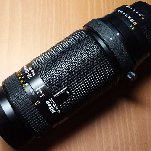 Nikon AF 75-300mm F4.5-5.6