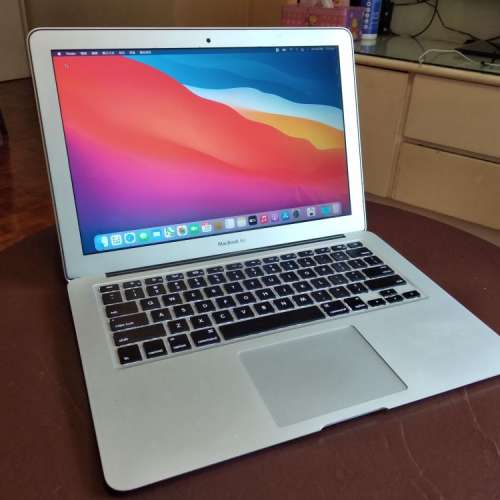 Macbook Air 13" 2015 不議價