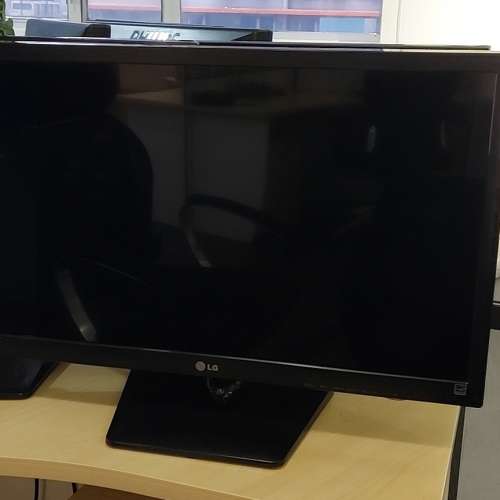 LG 3D monitor 27 inch D2743P
