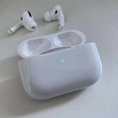 AirPods Pro 電盒 Original Charging Case ONLY 100% work and like New