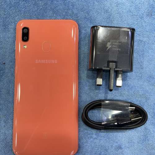 99%New Samsung A20 32GB 橙色 香港行貨 有配件 自用超值！