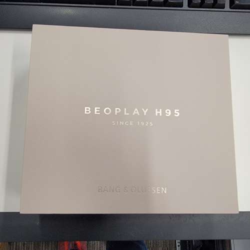 B&O Beoplay-H95 Gold Tone Edition