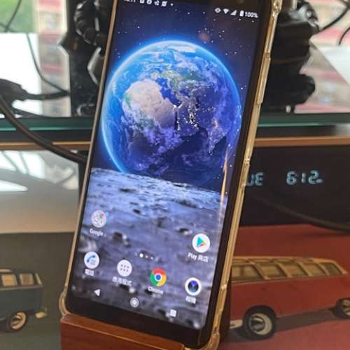 Sony Xperia XZ3 docomo日本版 SO-01L White Silver 64GB (99%新淨)