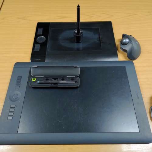 WACOM 專業繪圖板 Intuos Pro + Intuos 4M
