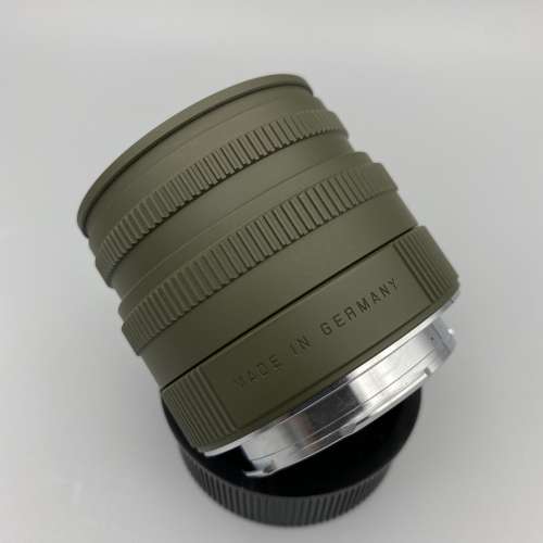 Leica Summicron-M 50mm f/2 Safari