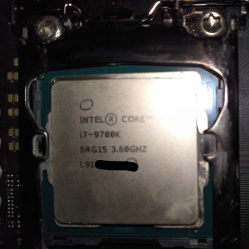 Intel 八核 i7 9700K