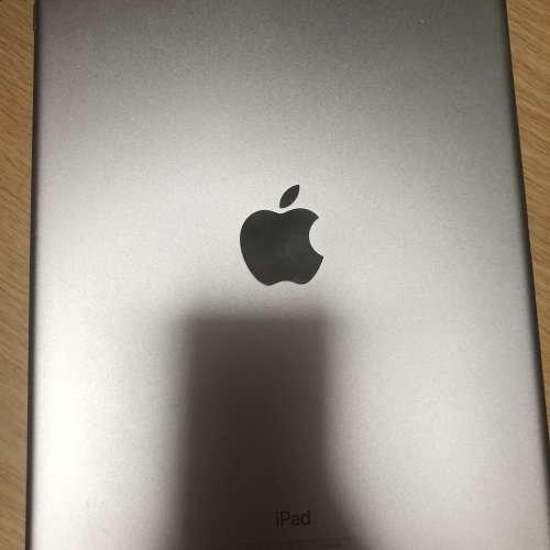 2017 iPad Pro 10.9吋 太空灰 64gb 連apple pencil同smart keyboard