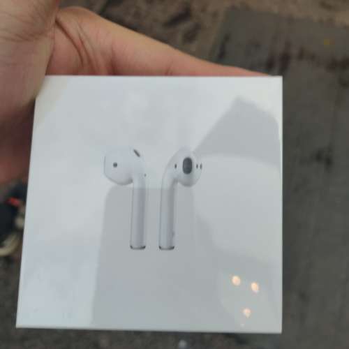 Back to school airpods 有單