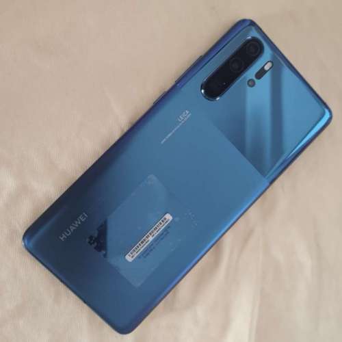 HUAWEI p30pro 尾期等別板 99％新