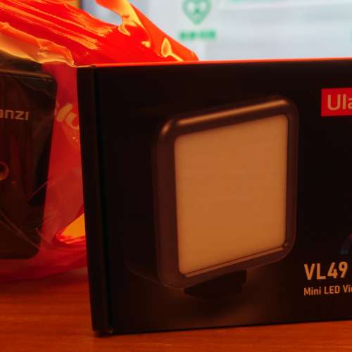 Ulanzi VL49 RGB 補光燈 連手機座 Gopro