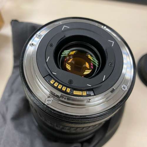Canon EF 17-40mm f/4.0L USM **壞鏡 個接口位好緊 會error 01 **
