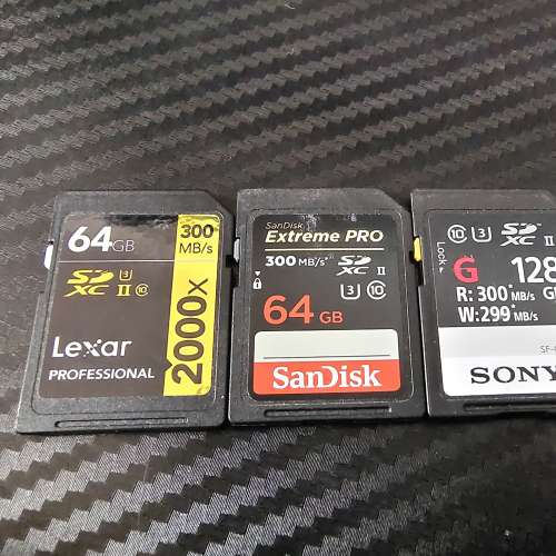 Sony 128GB UHS-II / Sandisk 64GB UHS-II / Lexar 64GB UHS-II SD XC