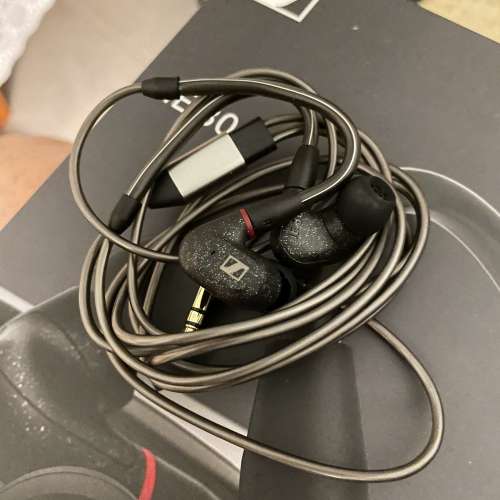 Sennheiser ie300 行貨長保99%new