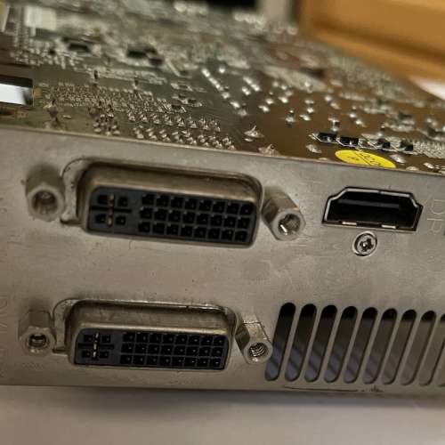 壞卡:Zalman Radeon R9 270X TURBO 2GB ram有盒(注意內文)