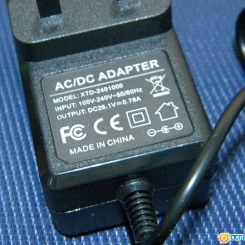 Dyson V6 / V7 /V8 / DC58/61/62/74 無線吸塵機代用充電器 三腳插頭 全新保用一年