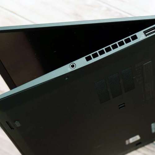 99% 新 Lenovo X1 Carbon gen 6 14" 2K display mon with IPS
