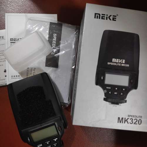 Meike MK-320 flash for Canon