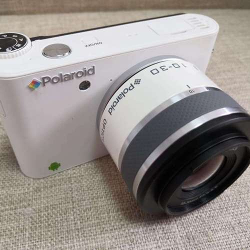 Polaroid IM1836 Android 無反換鏡相機