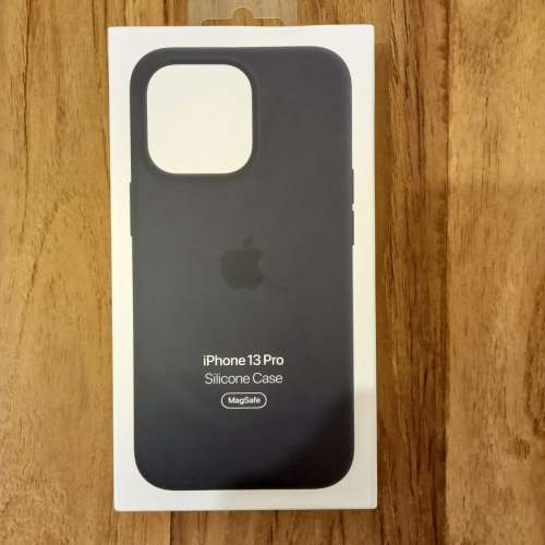 100%全新Apple原廠iPhone 13 Pro矽膠機套