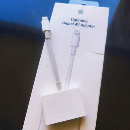 iPhone iPad Lightning Digital AV to HDMI Adapter