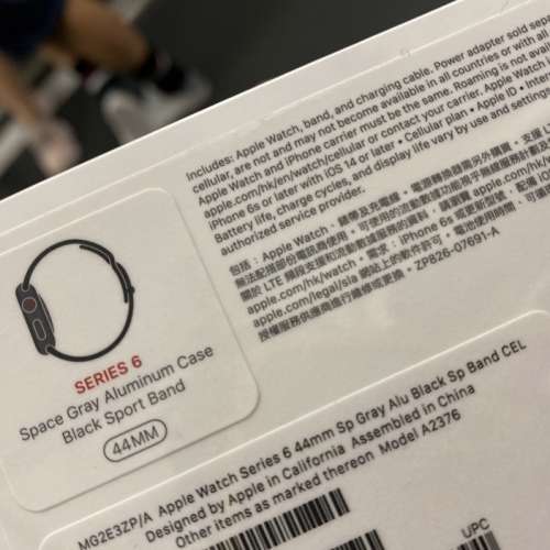 全新未開封 Apple Watch 6 GPS + Cellular 44mm 太空灰色
