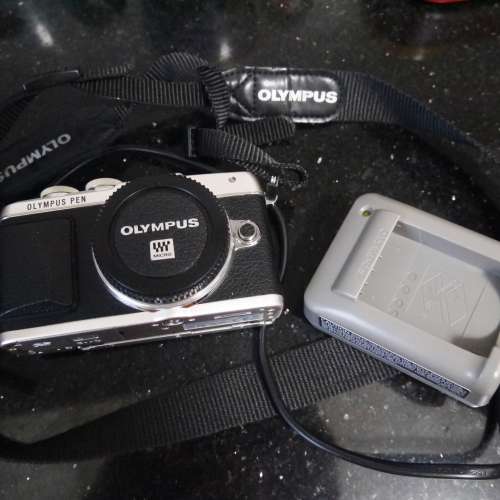 Olympus EPL7 body