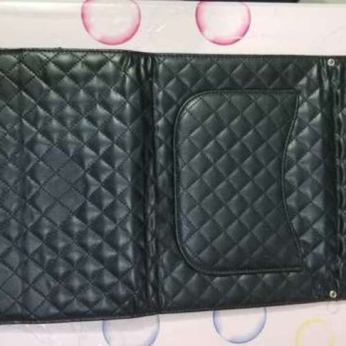 Chanel IPAD MINI Smart Case.  (黑色荔枝皮) Fake not Real  90% new