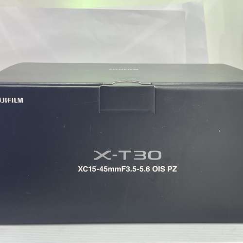 歡迎使用消費券 Fujifilm X-T30 kit 跟15-45mm lens fullset 未使用