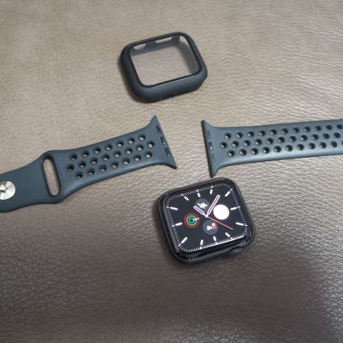 95%新Apple watch S5 GPS 太空灰色 44mm