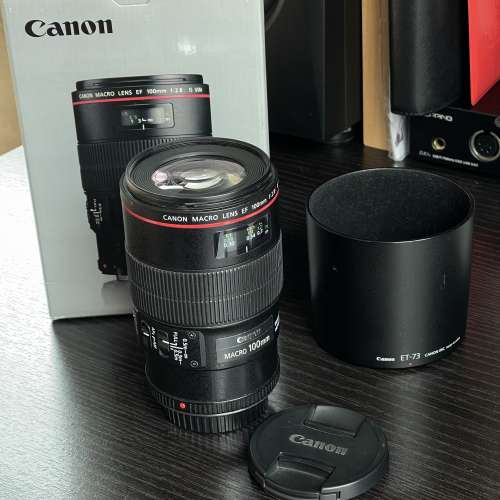 Canon EF 100mm f/2.8L Macro IS USM