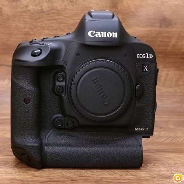 幾乎全新行貨 Canon1DX2 Mk2 2電，Sandisk 128GB 新款 CFast卡