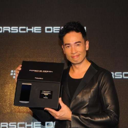 Blackberry P9982  Porsche Design  保時捷 全新 Silver/Green/RED/cognac APAC 黑...