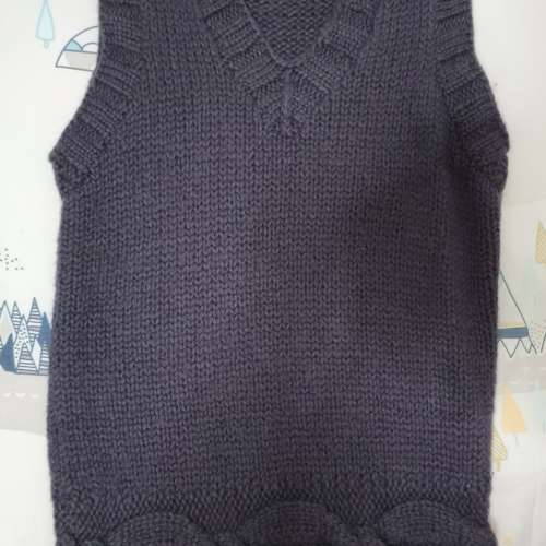 Cour Carre 重量厚身針織返工毛衣背心 Heavy Weight Sweater Knit Vest - Size Lar...